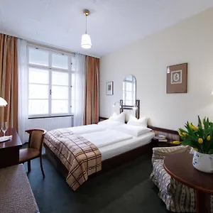 Bed & Breakfast Continental Hotel-pension